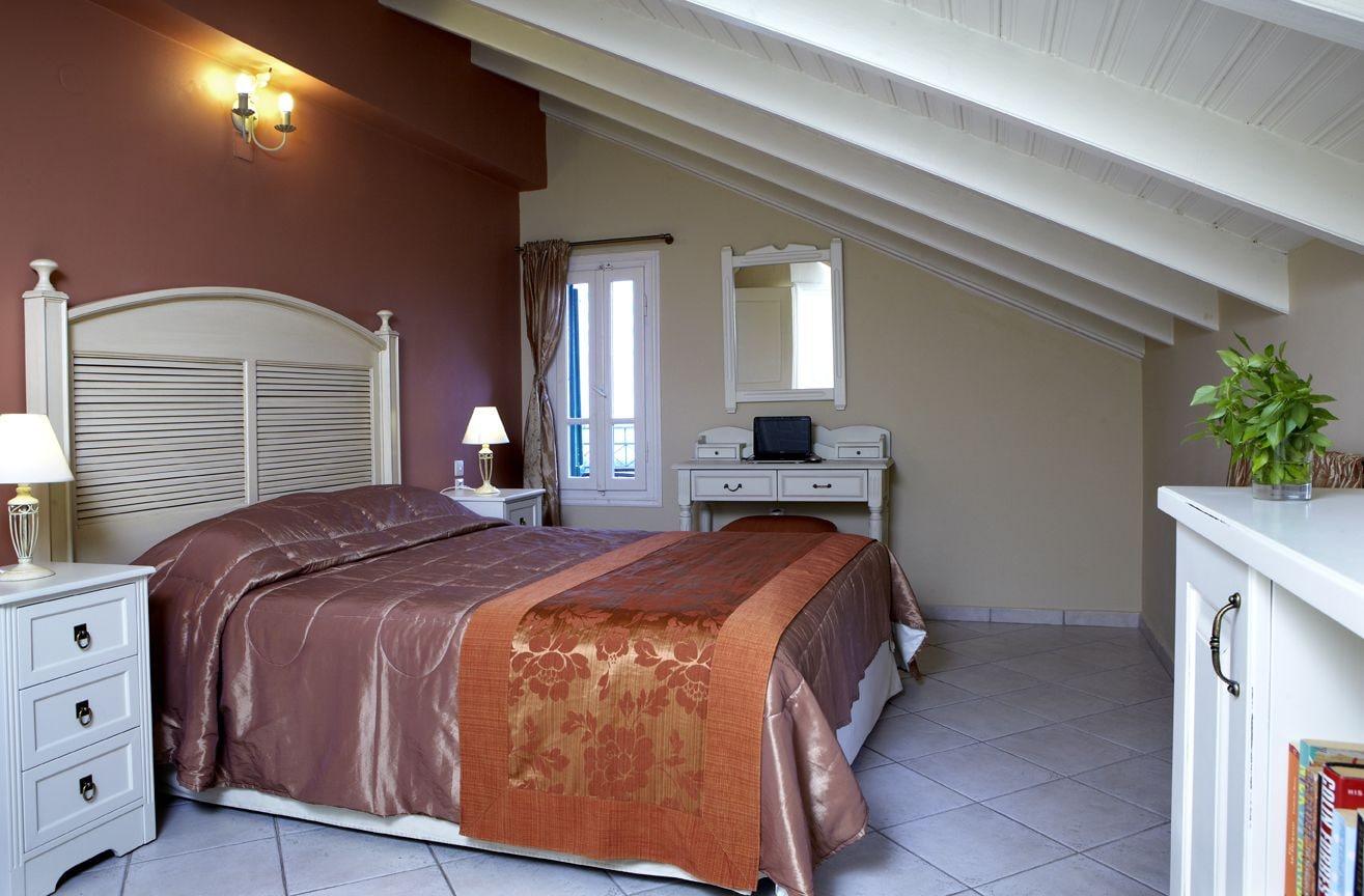 Dafnoudi Hotel Apartments Antipata  Extérieur photo