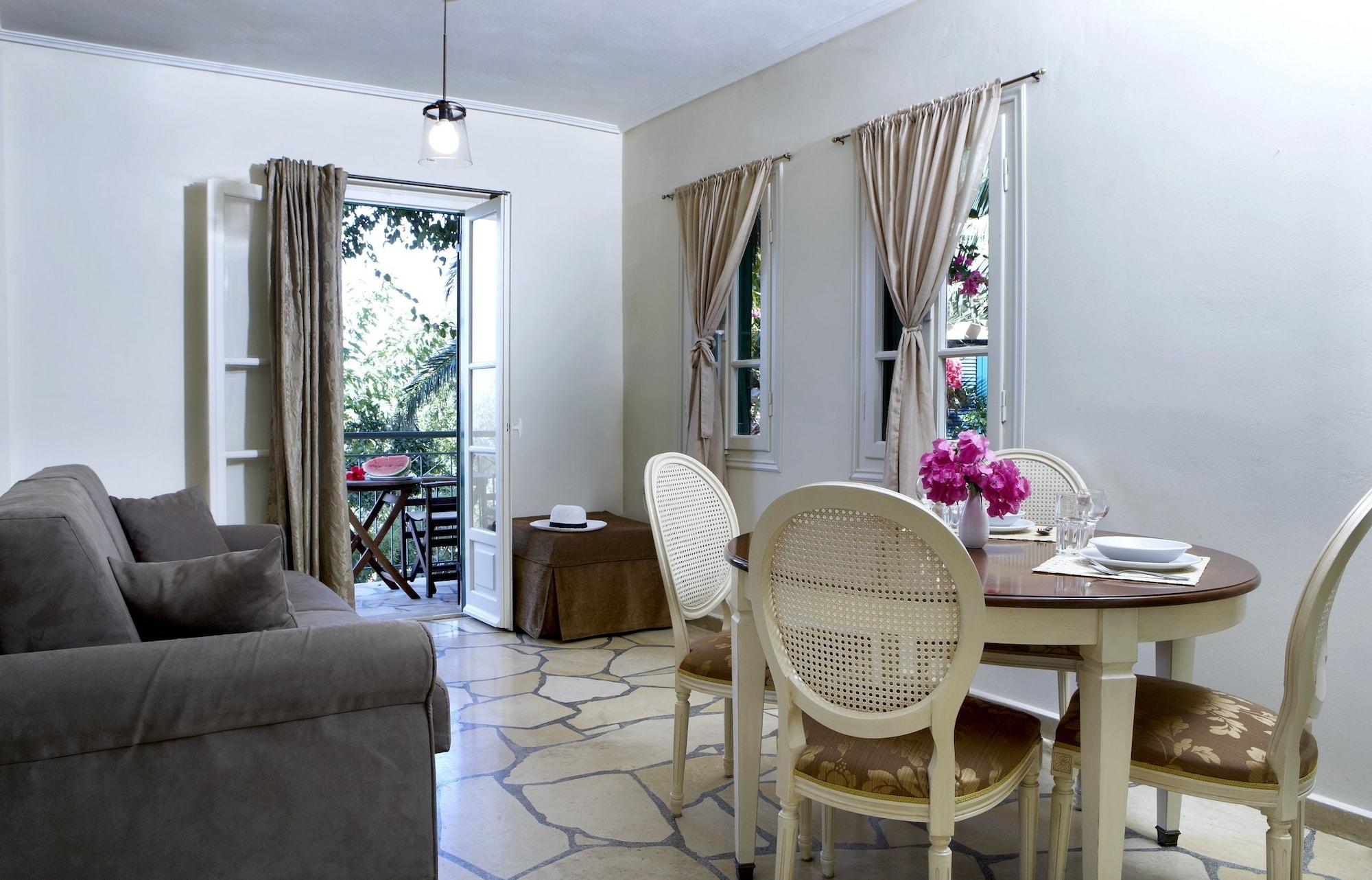 Dafnoudi Hotel Apartments Antipata  Extérieur photo