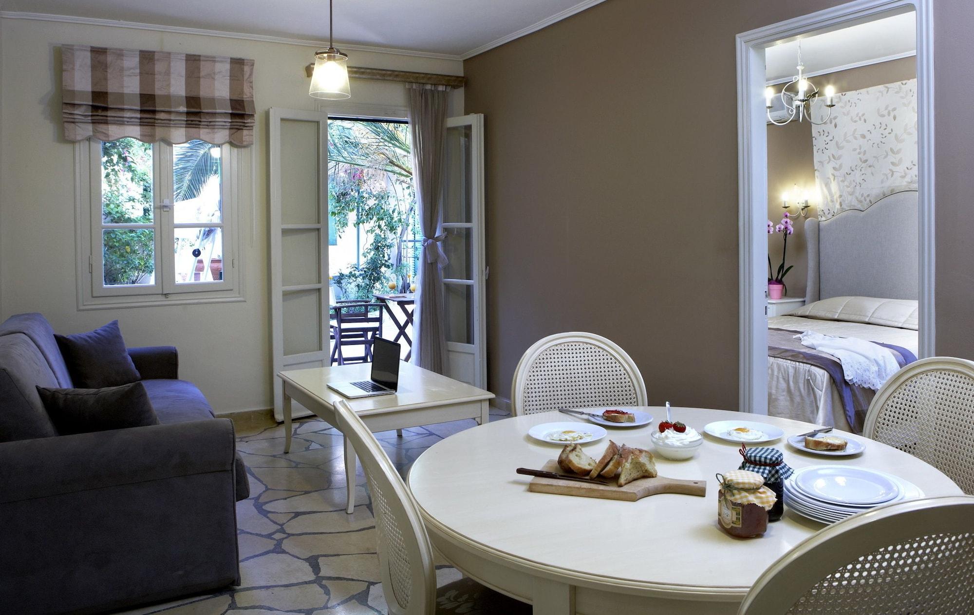 Dafnoudi Hotel Apartments Antipata  Extérieur photo